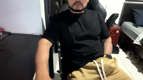 sebaz044 online show from January 2026 01:53:02 AM