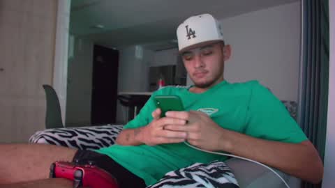 ryan miller online show from January 2025 04:44:01 AM