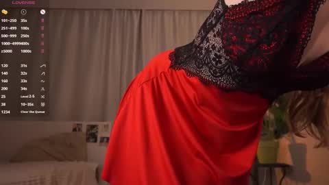 Brenda online show from November 2025 04:09:01 PM