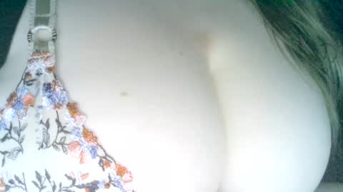 Sunny online show from February 2025 01:10:02 PM