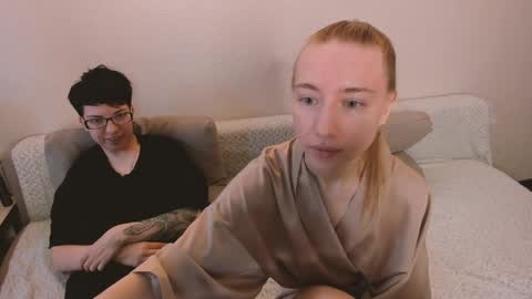 Snapshot of secret_dreams_ chatting on May 2026 07:38:01 AM Amanda and pair in a real life we love each other but can play with you online show from May 2026 07:38:01 AM