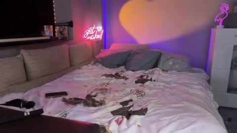 Snapshot of secret_lovers1 chatting on June 2026 07:01:02 PM Secret Lovers online show from June 2026 07:01:02 PM