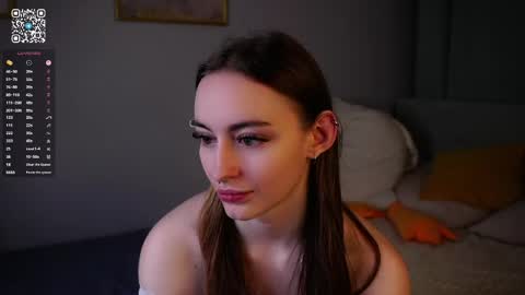 Snapshot of secrethustle chatting on April 2026 03:09:01 PM Lily online show from April 2026 03:09:01 PM