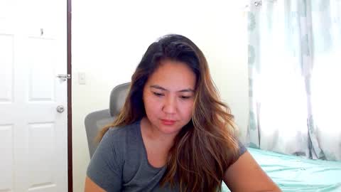 MILAN online show from February 2025 02:51:02 AM