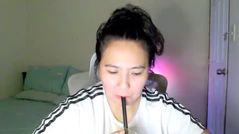 Snapshot of secretlover010101 chatting on April 2026 07:11:01 AM MILAN online show from April 2026 07:11:01 AM