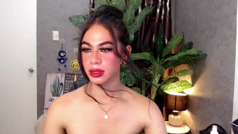 Snapshot of sectivedivadoll69x chatting on December 2024 11:18:02 AM xam online show from December 2024 11:18:02 AM