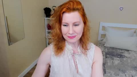 Snapshot of seductive_foxy_ chatting on March 2026 12:22:01 PM seductive_foxy_ online show from March 2026 12:22:01 PM