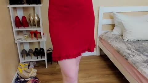 Snapshot of seductive_foxy_ chatting on March 2026 12:27:02 AM seductive_foxy_ online show from March 2026 12:27:02 AM