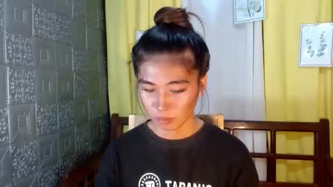 Snapshot of seductive_monicaxxx chatting on December 2025 02:43:02 PM NIK online show from December 2025 02:43:02 PM