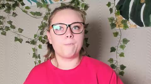 seductive_she_wolf online show from November 2025 06:43:01 PM