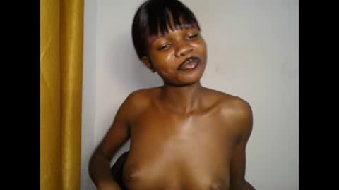 seductive_sugar247 online show from June 2026 05:12:01 AM