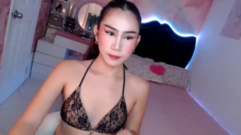 Snapshot of seductive_vana chatting on May 2026 12:29:02 AM Vanessa online show from May 2026 12:29:02 AM