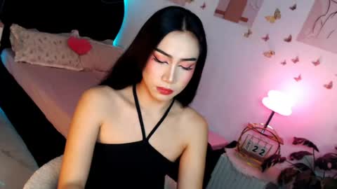 Snapshot of seductive_vana chatting on June 2026 11:18:01 PM Vanessa online show from June 2026 11:18:01 PM