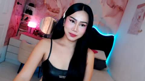 Snapshot of seductive_vana chatting on July 2026 11:29:02 PM Vanessa online show from July 2026 11:29:02 PM