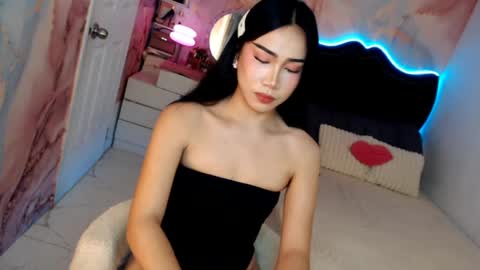 Snapshot of seductive_vana chatting on July 2026 12:35:01 AM Vanessa online show from July 2026 12:35:01 AM