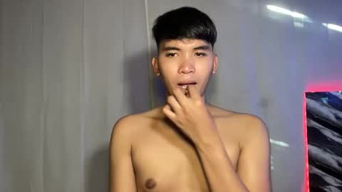 Snapshot of seductive_william chatting on March 2026 08:40:01 AM William online show from March 2026 08:40:01 AM