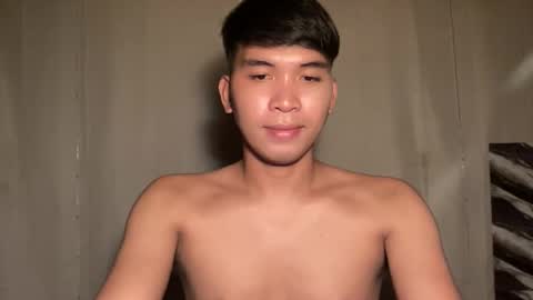 Snapshot of seductive_william chatting on March 2026 12:06:02 PM William online show from March 2026 12:06:02 PM