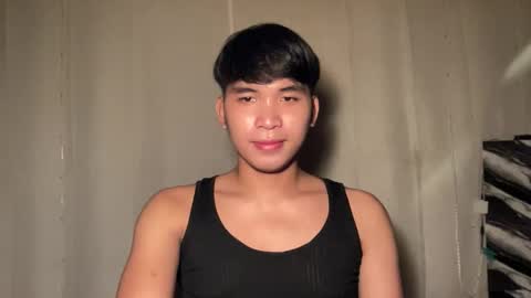 Snapshot of seductive_william chatting on April 2026 06:01:01 PM William online show from April 2026 06:01:01 PM