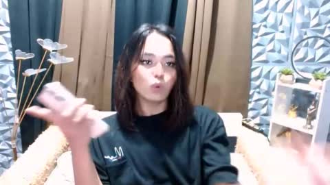 Lala online show from September 2025 02:02:02 AM