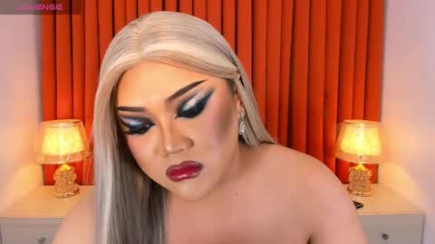 Natalie Mefford online show from February 2025 12:21:02 AM