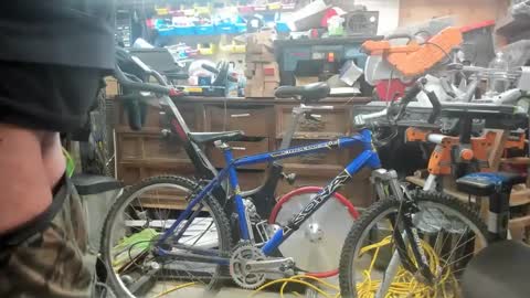 Snapshot of seeker404 chatting on September 2025 10:35:02 PM Seeker online show from September 2025 10:35:02 PM