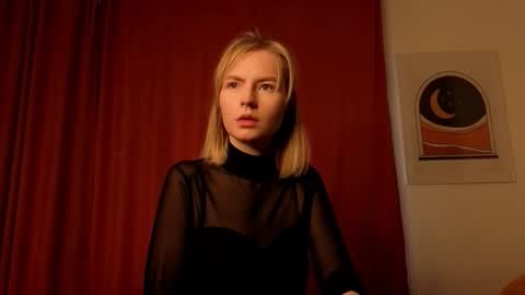 Eva online show from December 2025 12:02:02 PM