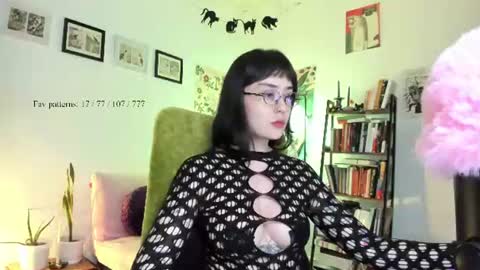 Snapshot of segismunda chatting on July 2026 11:21:02 PM Luciana online show from July 2026 11:21:02 PM