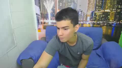 Seigfried online show from February 2025 06:37:01 PM