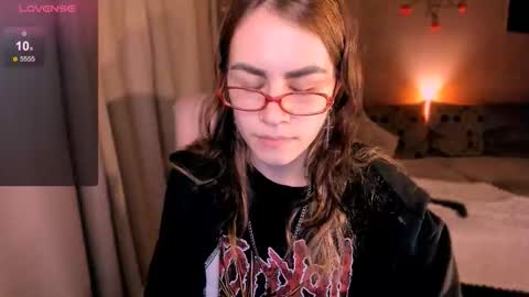 selectrra online show from September 2025 08:10:01 PM