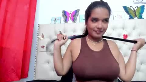 Snapshot of selena_beautyy chatting on June 2026 07:01:02 PM selena_beautyy online show from June 2026 07:01:02 PM