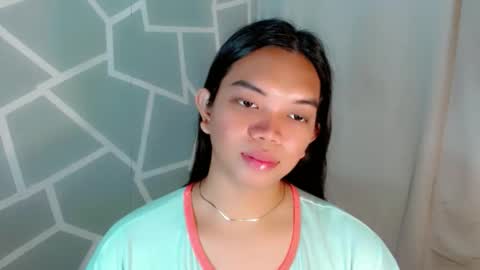 Selena online show from April 2026 01:00:02 AM