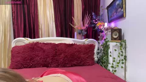 Selena online show from March 2025 06:21:02 PM