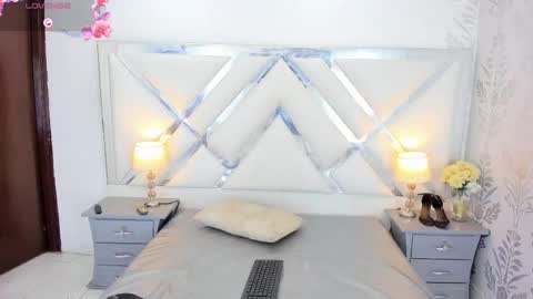 Selena reyess online show from January 2026 12:20:02 PM