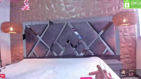 Snapshot of selene__lopez_ chatting on June 2026 07:05:01 PM selene__lopez_ online show from June 2026 07:05:01 PM