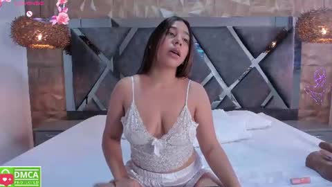 Snapshot of selene__lopez_ chatting on June 2026 09:28:02 PM selene__lopez_ online show from June 2026 09:28:02 PM
