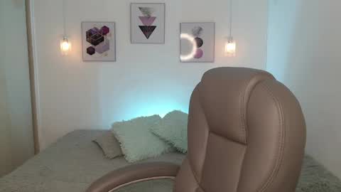 Snapshot of selene_rouse_ chatting on June 2026 01:28:02 AM selene_rouse_ online show from June 2026 01:28:02 AM