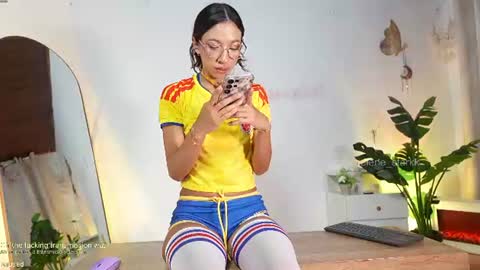 Snapshot of selene_starkk chatting on July 2026 01:12:01 AM Sel Your Little butterfly online show from July 2026 01:12:01 AM