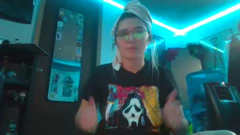 Snapshot of selenebaby chatting on January 2025 06:16:02 PM Selene online show from January 2025 06:16:02 PM