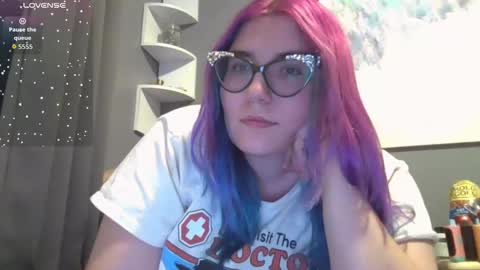 Snapshot of selenebaby chatting on November 2025 11:38:02 PM Selene online show from November 2025 11:38:02 PM