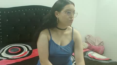 Selene G  online show from January 2025 11:17:01 PM