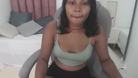 selenne carter online show from February 2026 12:45:02 PM