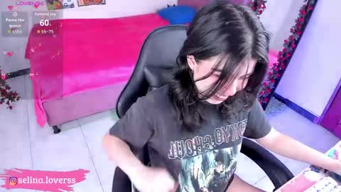 Selina online show from March 2026 02:39:01 AM