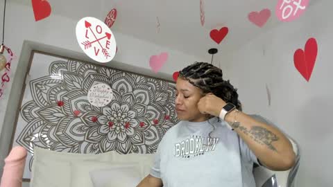 Selket online show from February 2025 10:54:02 AM