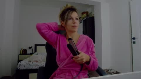 sellena_angel online show from December 2025 10:13:01 AM