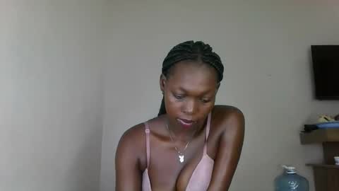 sellinprinces online show from October 2025 05:15:01 AM