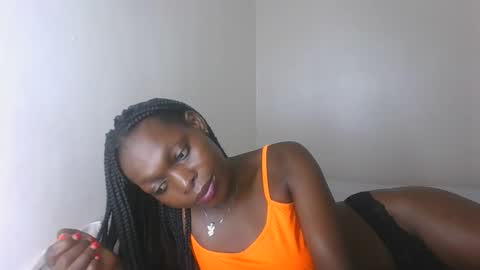 sellinprinces online show from November 2025 03:55:01 PM