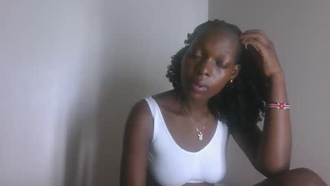 sellinprinces online show from December 2025 03:38:02 AM