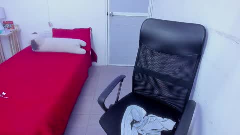 Snapshot of senior_teacher99 chatting on February 2026 12:16:02 AM senior_teacher99 online show from February 2026 12:16:02 AM