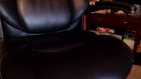 Snapshot of senorgrower chatting on October 2025 06:08:02 AM Mr. Watch Me Grow online show from October 2025 06:08:02 AM