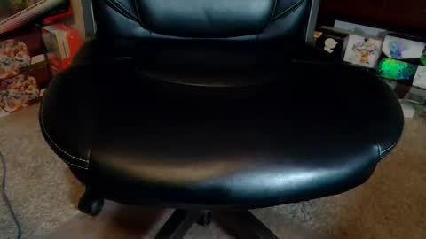 Snapshot of senorgrower chatting on November 2025 03:52:02 AM Mr. Watch Me Grow online show from November 2025 03:52:02 AM